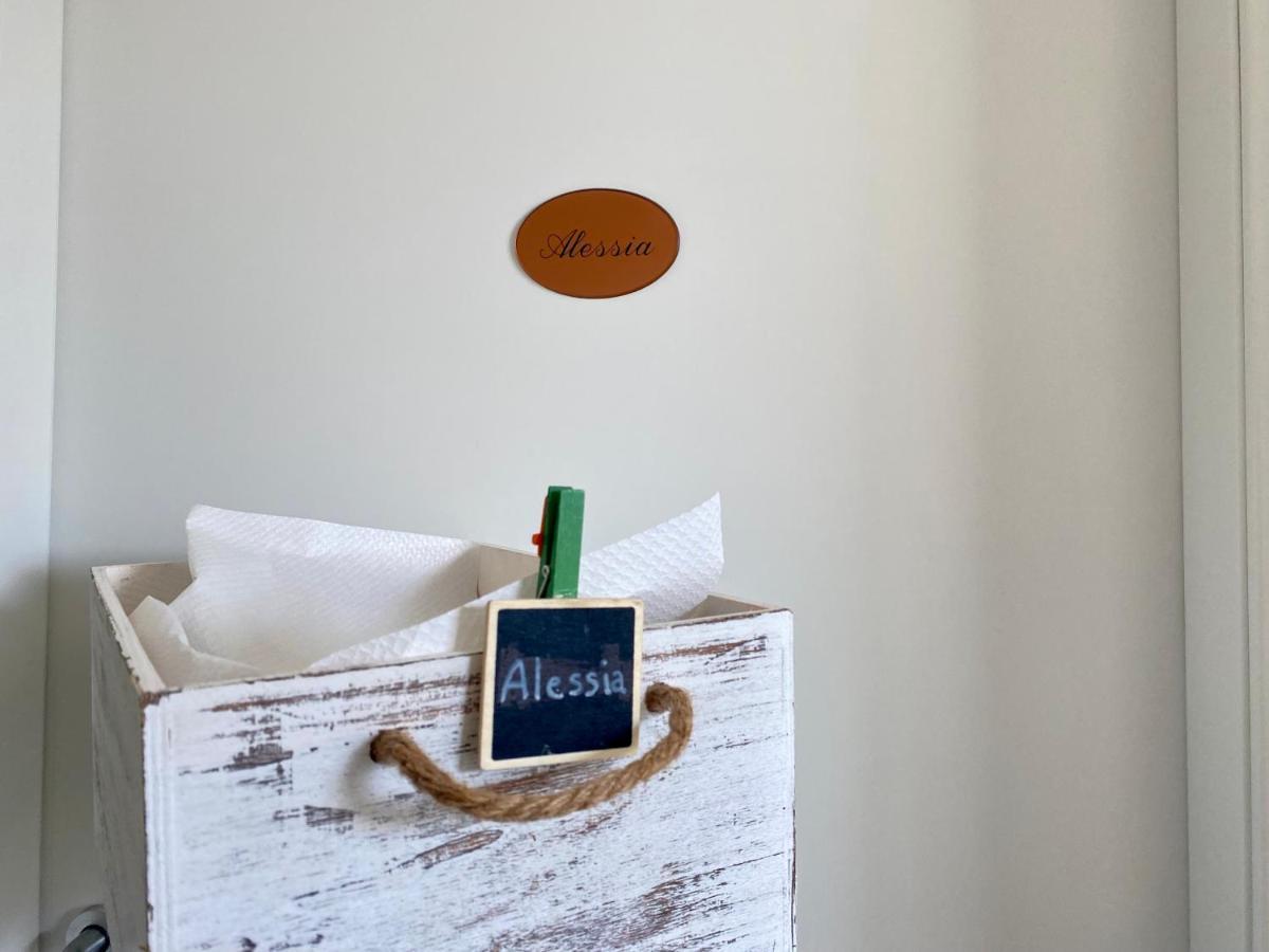 B&B Warmup Grosseto - Parcheggio Incluso Nella Corte Interna Dış mekan fotoğraf