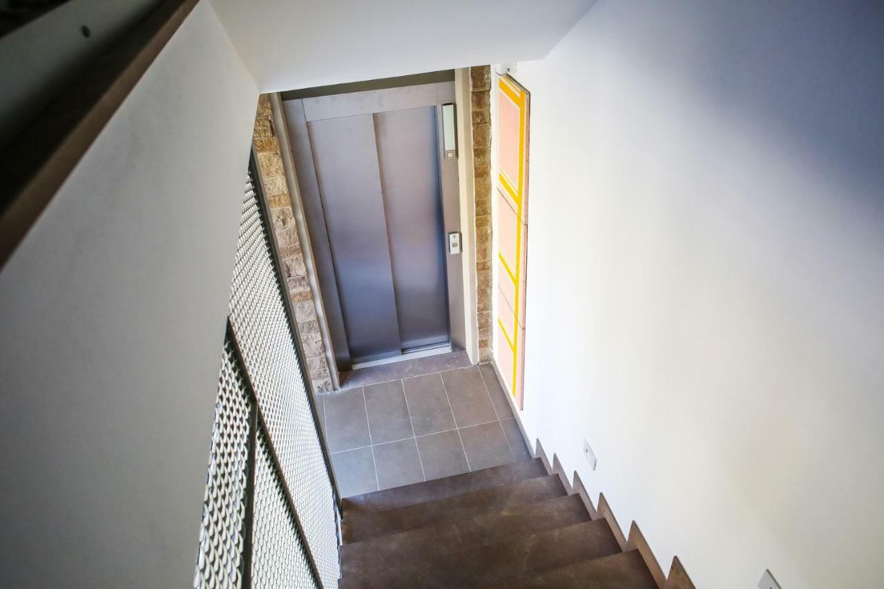 B&B Warmup Grosseto - Parcheggio Incluso Nella Corte Interna Dış mekan fotoğraf